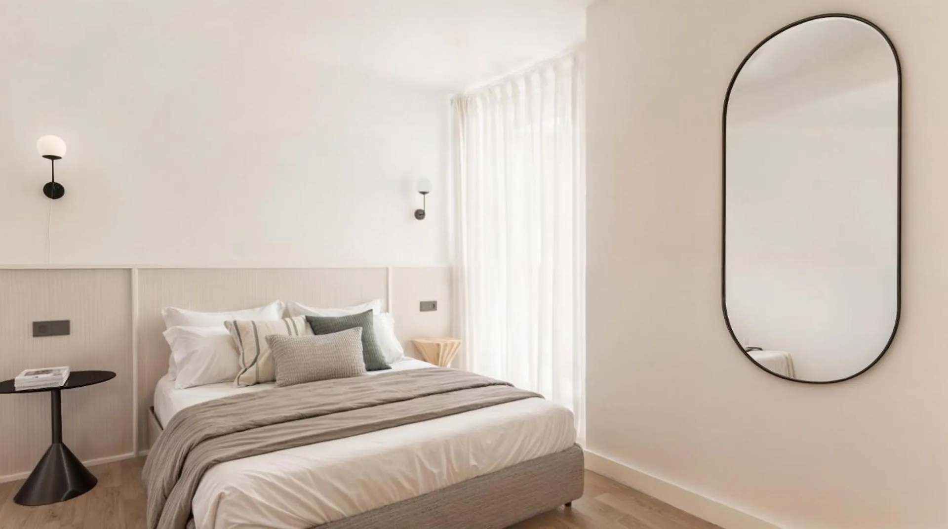 Meral Units Fuengirola Hotel